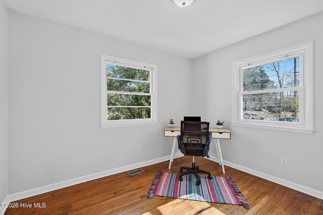 209 Cardinal Road, Jacksonville, NC 28546