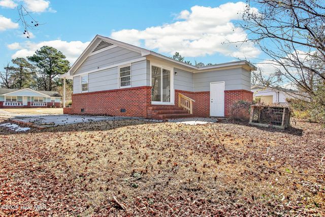 209 Cardinal Road, Jacksonville, NC 28546