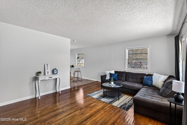 209 Cardinal Road, Jacksonville, NC 28546