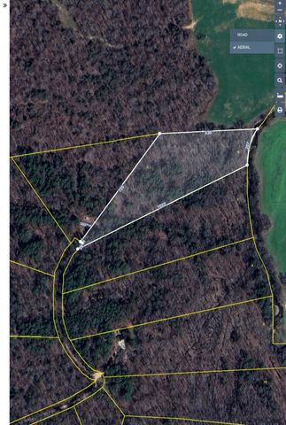 510 Lost Creek Farm, Decaturville, TN 38329