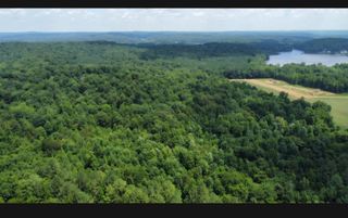 510 Lost Creek Farm, Decaturville, TN 38329