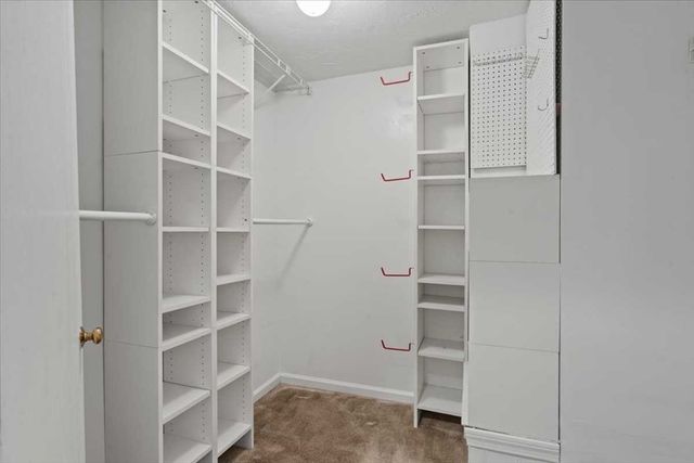 23 Spyglass Hill Dr 23, Ashland, MA 01721