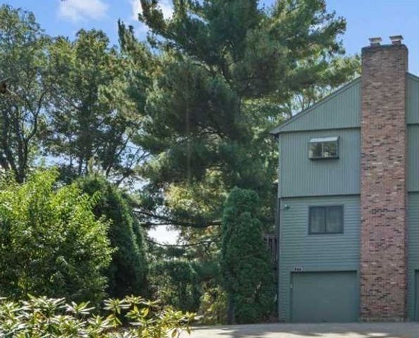 23 Spyglass Hill Dr 23, Ashland, MA 01721