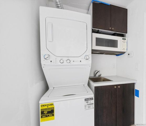 1802 Crandall Dr, San Diego, CA 92111