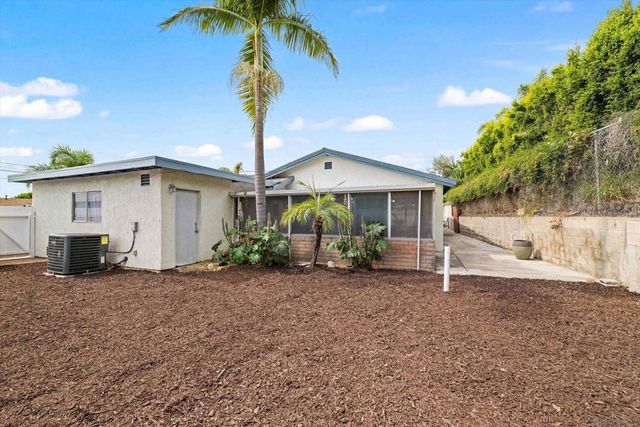 1802 Crandall Dr, San Diego, CA 92111