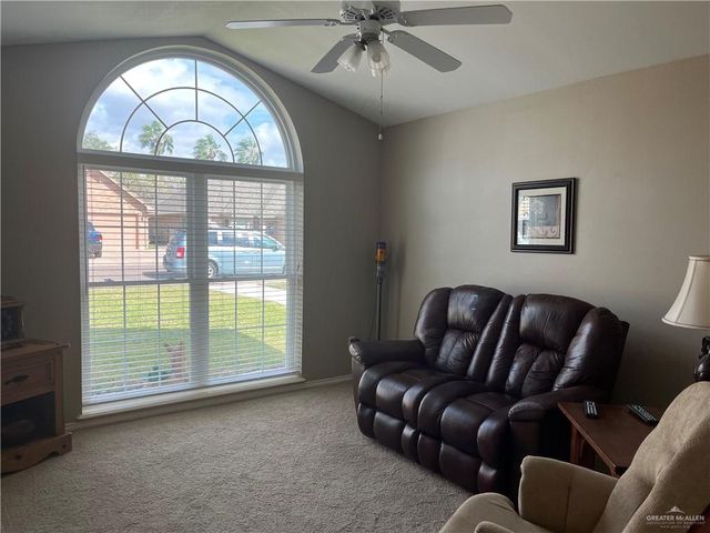 329 Rebecca Drive, Alamo, TX 78516