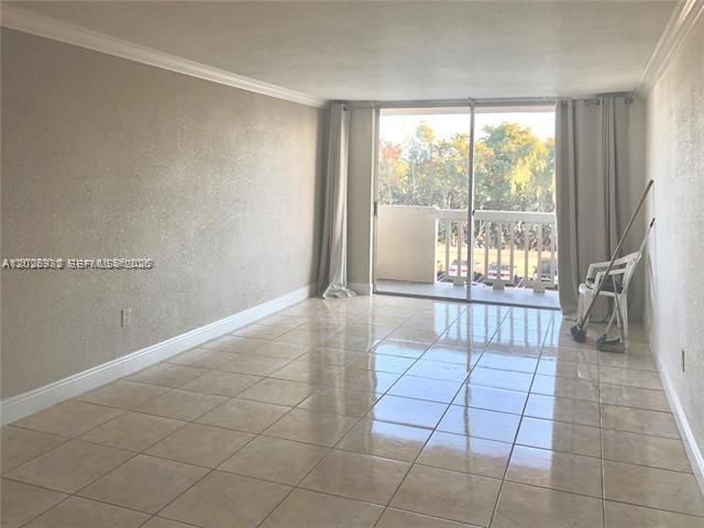 1800 Sans Souci Boulevard 305, North Miami, FL 33181