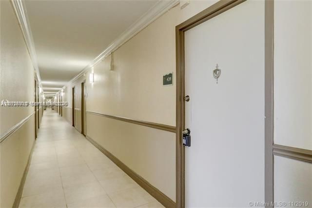 1800 Sans Souci Boulevard 305, North Miami, FL 33181