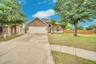 5339 Deep Lake Drive, Grand Prairie, TX 75052