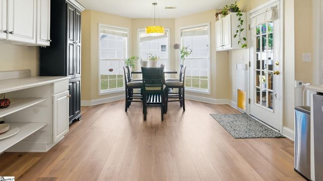 145 Lauren Wood Circle, Taylors, SC 29687