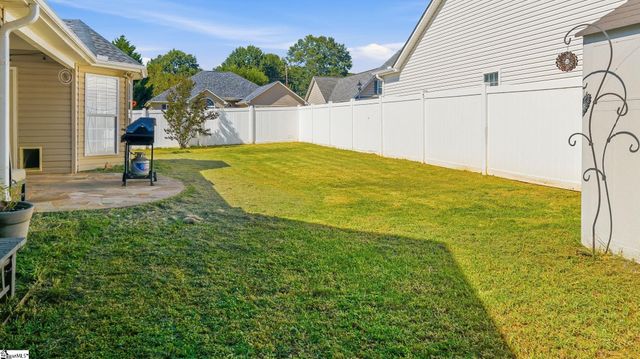 145 Lauren Wood Circle, Taylors, SC 29687