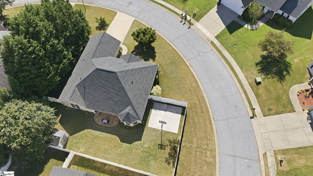145 Lauren Wood Circle, Taylors, SC 29687
