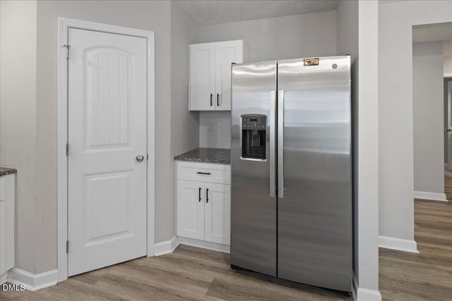 311 W 6th Avenue, Raeford, NC 28376