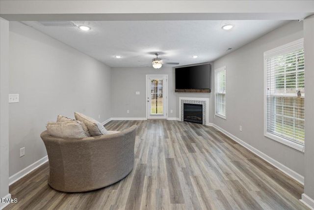 311 W 6th Avenue, Raeford, NC 28376