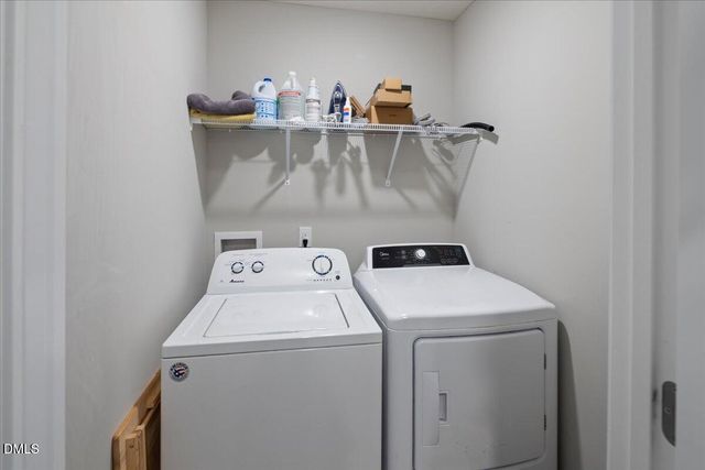 311 W 6th Avenue, Raeford, NC 28376