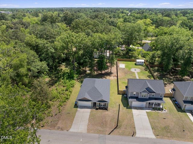 311 W 6th Avenue, Raeford, NC 28376