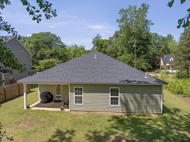 311 W 6th Avenue, Raeford, NC 28376