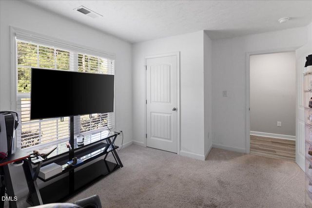 311 W 6th Avenue, Raeford, NC 28376