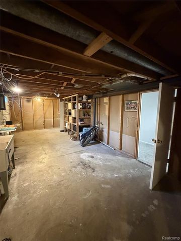 53162 Briar Drive, Shelby Twp, MI 48316