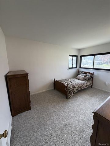 53162 Briar Drive, Shelby Twp, MI 48316