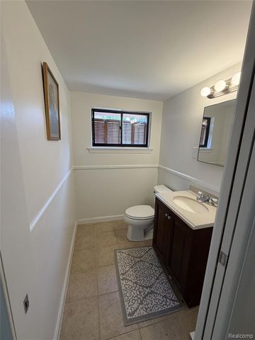 53162 Briar Drive, Shelby Twp, MI 48316