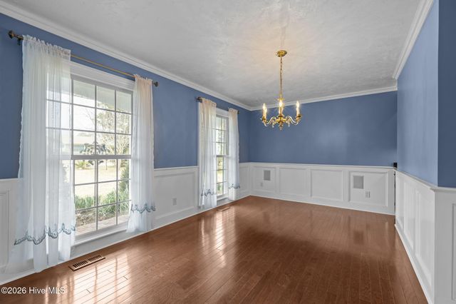 201 Sycamore Drive, Beaufort, NC 28516