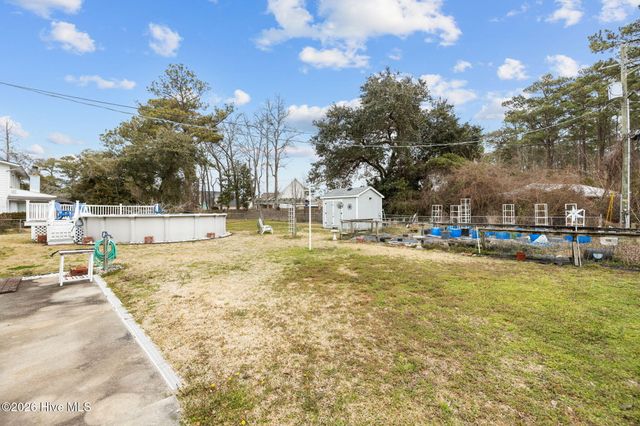 201 Sycamore Drive, Beaufort, NC 28516