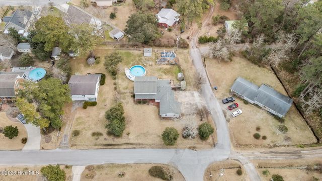 201 Sycamore Drive, Beaufort, NC 28516