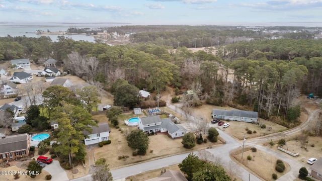 201 Sycamore Drive, Beaufort, NC 28516