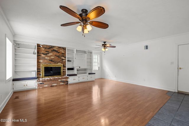 201 Sycamore Drive, Beaufort, NC 28516