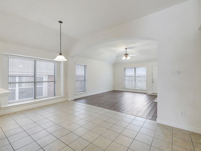 704 Darlington Trail, Fort Worth, TX 76131