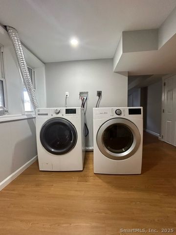 755 Old Town Road, Bridgeport, CT 06606