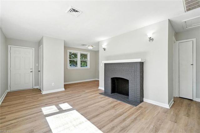1048 Lindenwood AVE, Norfolk, VA 23504