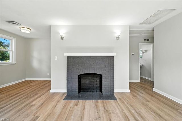 1048 Lindenwood AVE, Norfolk, VA 23504