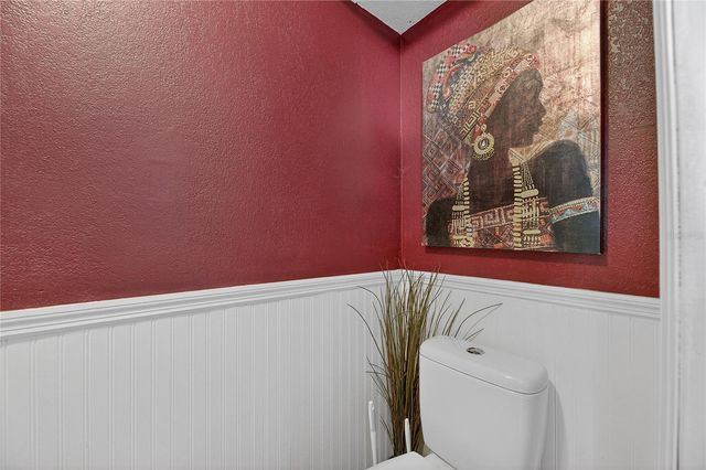 1811 MILL RUN CIRCLE, Tampa, FL 33613