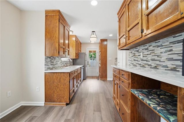 431 E 69th Terrace, Kansas City, MO 64131