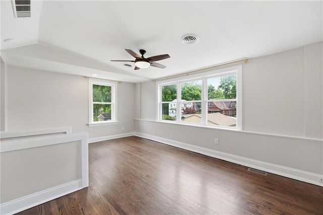 431 E 69th Terrace, Kansas City, MO 64131