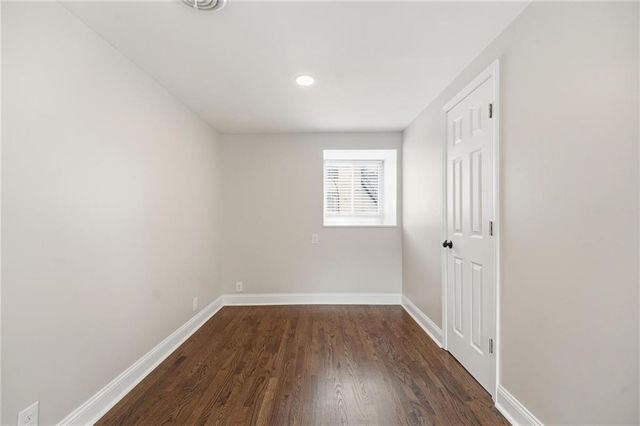 431 E 69th Terrace, Kansas City, MO 64131