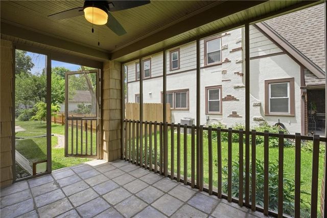 431 E 69th Terrace, Kansas City, MO 64131