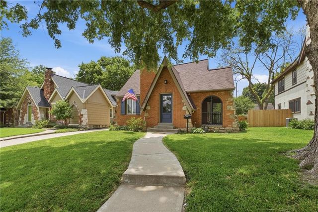 431 E 69th Terrace, Kansas City, MO 64131