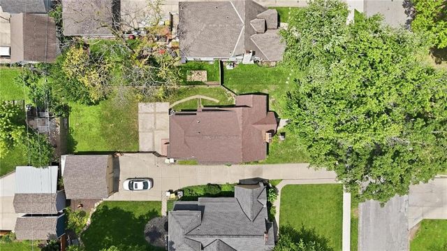431 E 69th Terrace, Kansas City, MO 64131