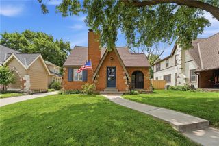 431 E 69th Terrace, Kansas City, MO 64131