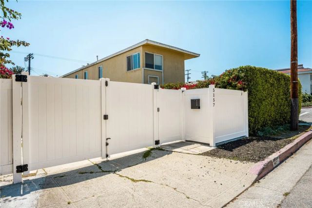 5157 Inglewood, Los Angeles, CA 90230