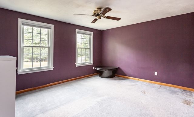 27 Gretchen Way, Raynham, MA 02767