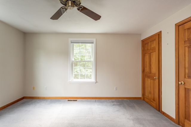 27 Gretchen Way, Raynham, MA 02767