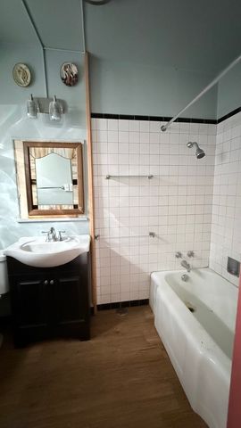 1145 E 50th Street, Chicago, IL 60615