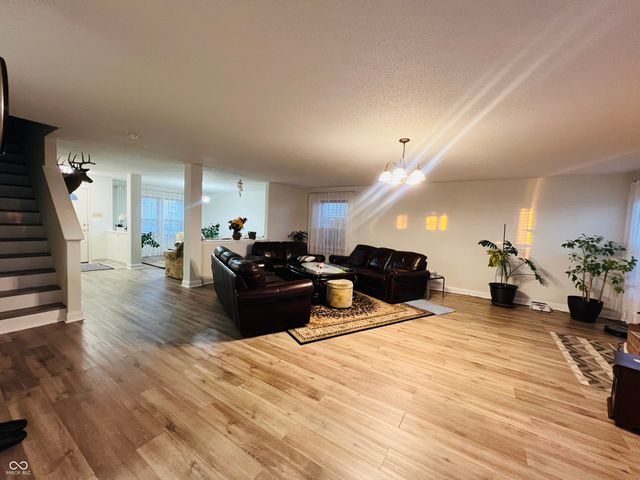 8443 Belle Union Drive, Camby, IN 46113