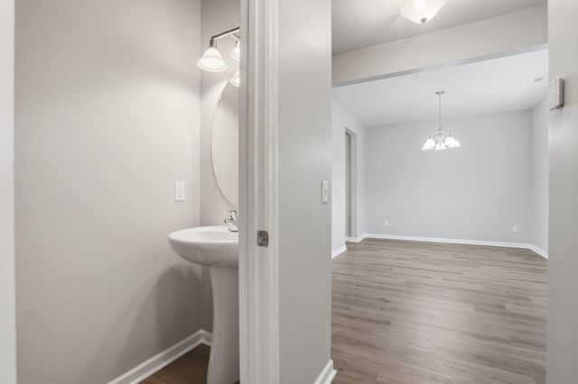 105 Beacon Falls Court, Summerville, SC 29486