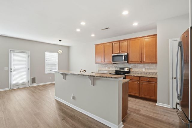 105 Beacon Falls Court, Summerville, SC 29486