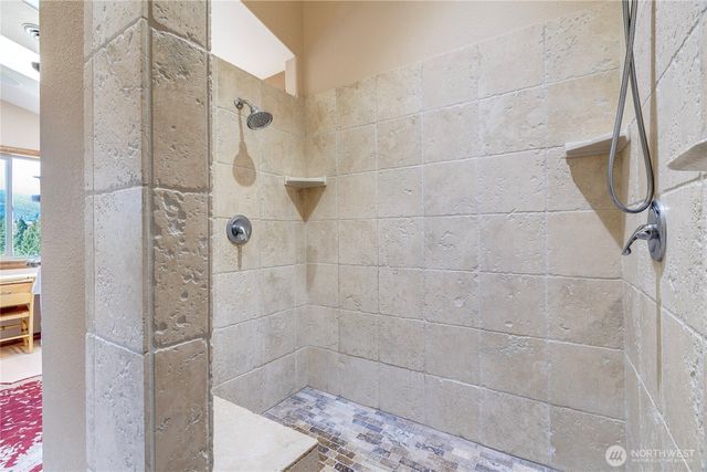 132 Hellem Drive, Packwood, WA 98361